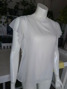 Another story Women's White Ruffle Sleeve layered  Blouse NWOT XS